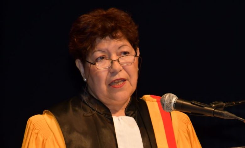 Leila Messoudi lors de son allocution à l'occasion de la cérémonie de remise des insignes de docteure honoris causa de l'Université de Lorraine (10 déc. 2018)